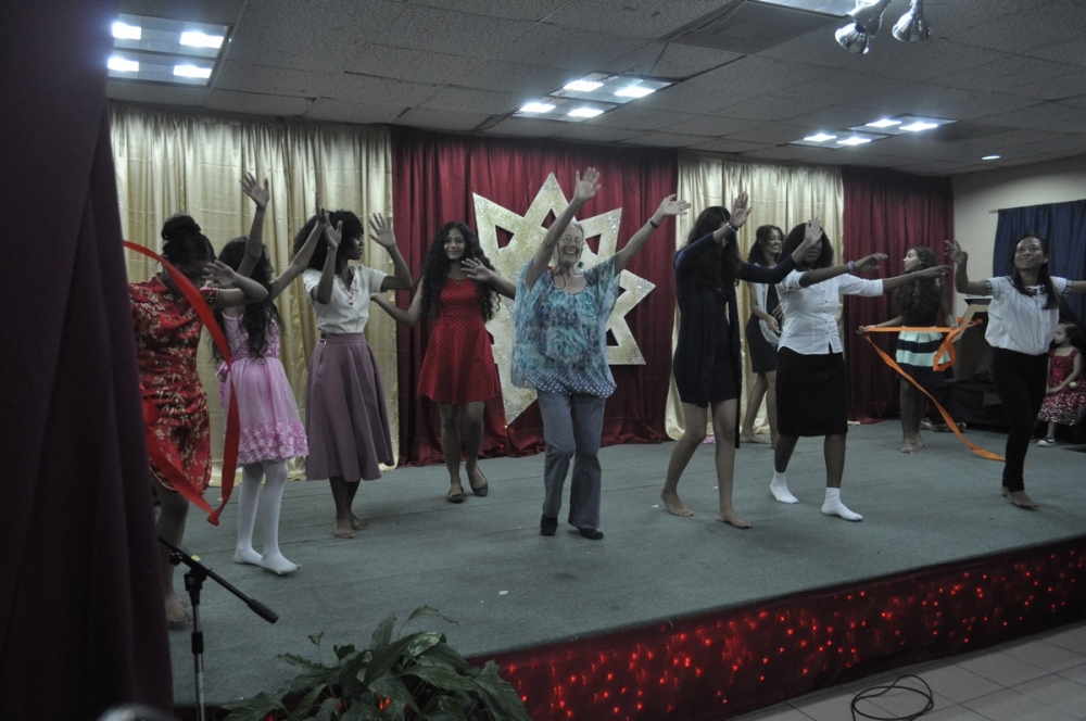 Belizean Baha’í Community Celebrates the Bicentenary of Baha'u'llah