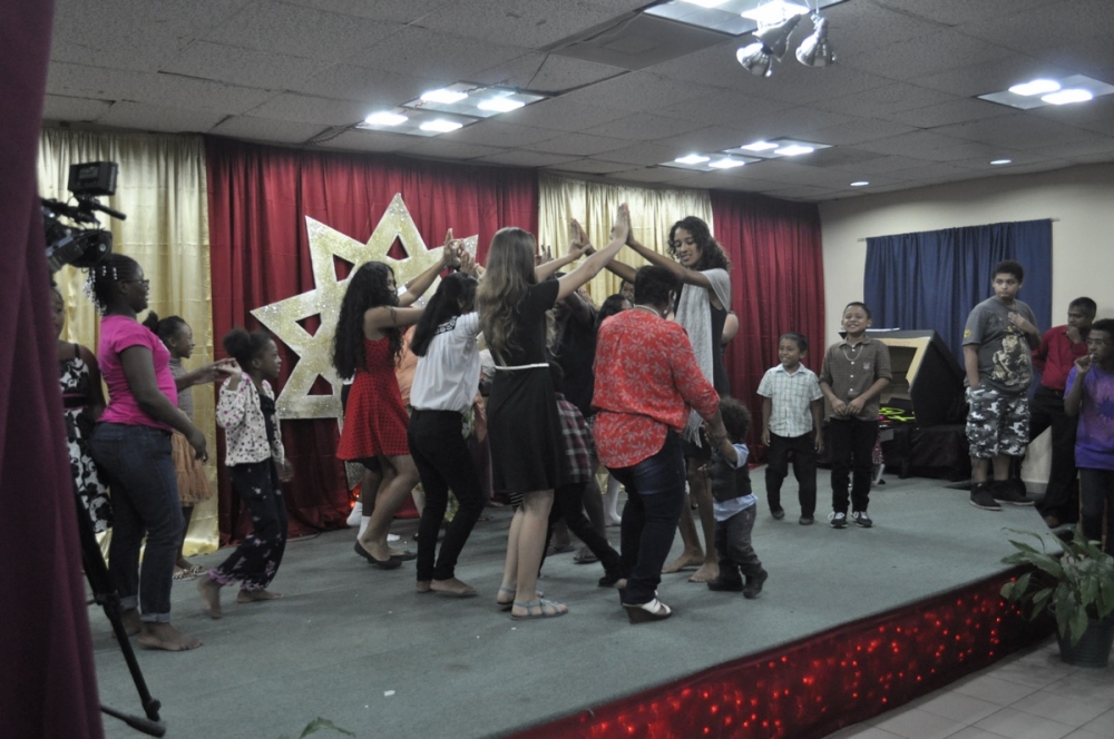 Belizean Baha’í Community Celebrates the Bicentenary of Baha'u'llah